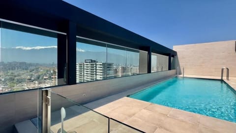 Day, Natural landscape, View (from property/room), Mountain view, Swimming pool, sunbed