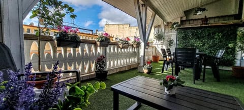 Patio, Balcony/Terrace