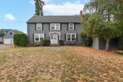 The Farmhouse House in Albany