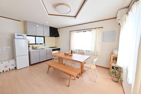 Kitchen or kitchenette, Living room, Dining area, microwave, stove