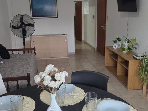 TV and multimedia, Living room, Dining area