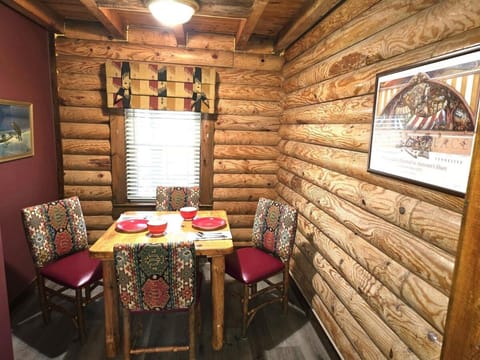 Beaver Creek Cabin - Relax and Enjoy Cabin in Oak Ridge