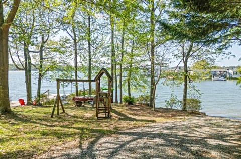 Daydream Believer House in Lake Martin