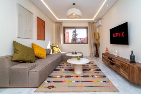 Communal lounge/ TV room, TV and multimedia, Living room, Seating area
