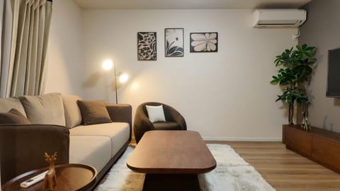 TV and multimedia, Living room, air conditioner