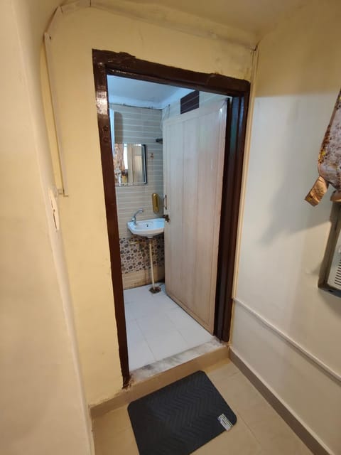 Value Stays Guest House Near Railway station and bus stand Bed and Breakfast in Jaipur