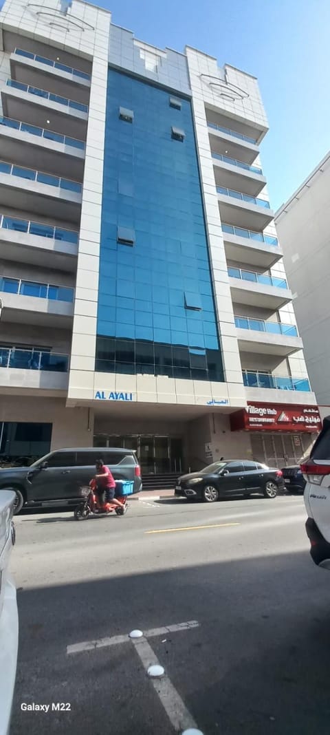 Unique Executive Holiday Homes Bur Dubai Apartment in Dubai