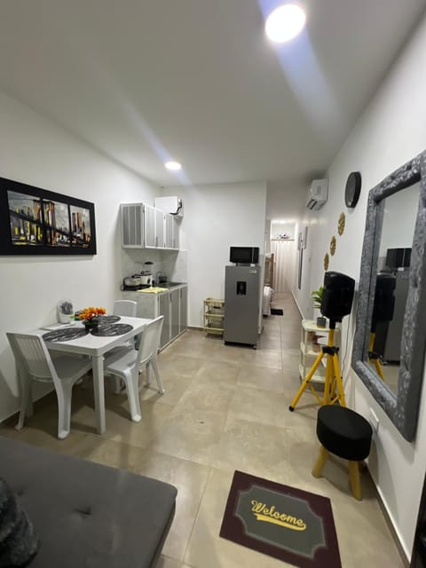Living room, Seating area, Dining area, pet friendly