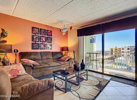 Ocean Terrace Club Apartment hotel in Daytona Beach Shores