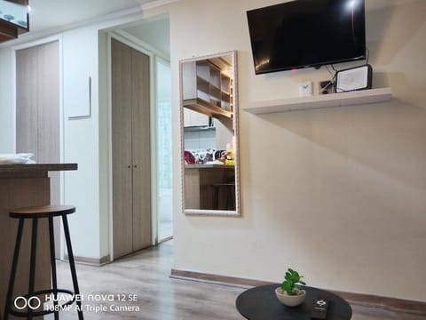 Communal lounge/ TV room, TV and multimedia, Living room