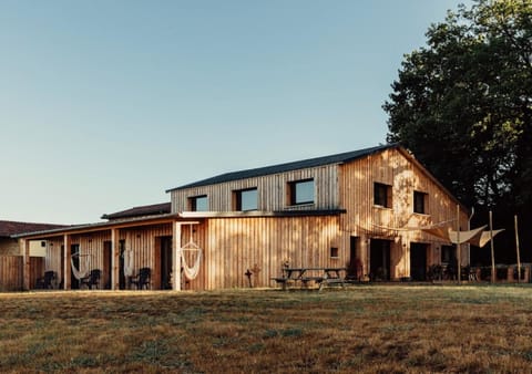 Property building, Day