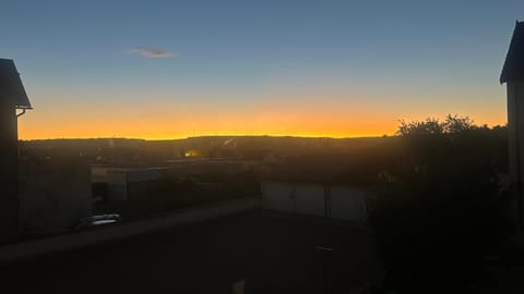 La maison du bonheur Apartment in Montluçon