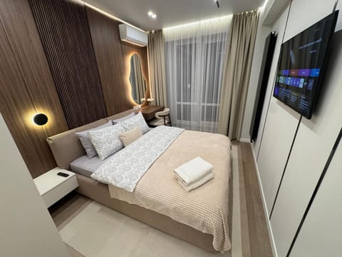 Bed, Photo of the whole room, Bedroom, air conditioner