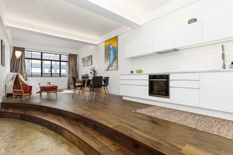 Kitchen or kitchenette, Living room, stove