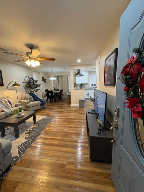 Furnished 3BR Home with Private Office Near MSY Airport House in Metairie