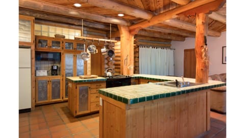 Day, Kitchen or kitchenette, furniture, stove, kitchen