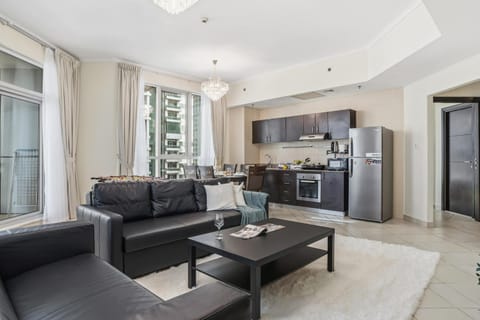 View (from property/room), Living room, Seating area, City view, Sea view