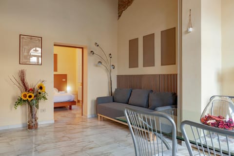 Living room, Seating area, air conditioner