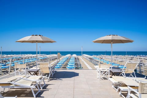 Nearby landmark, Day, Natural landscape, Beach, Sea view, Swimming pool