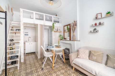 Property building, Living room