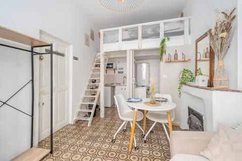Property building, Living room