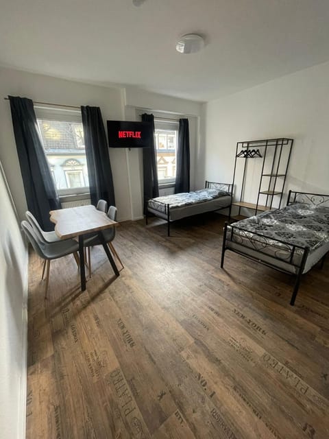 TV and multimedia, Living room, Dining area, Bedroom