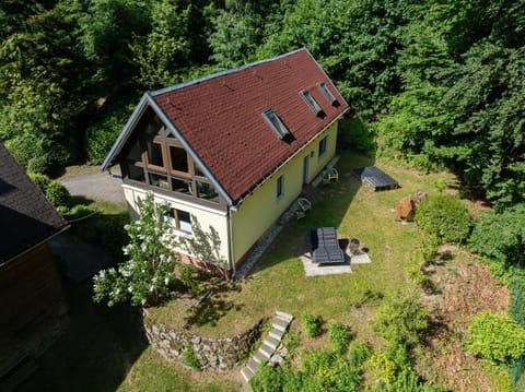Property building, Spring, Bird's eye view, Garden, Garden view