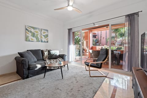 49 Comfortable 2-Bedroom Garden Apartment Close to Apartment in Estepona