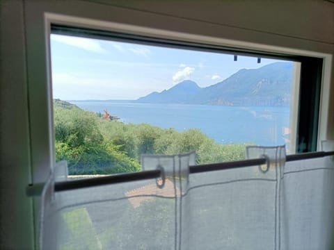 Lake view studio apartment n 13 Apartment in Brenzone sul Garda