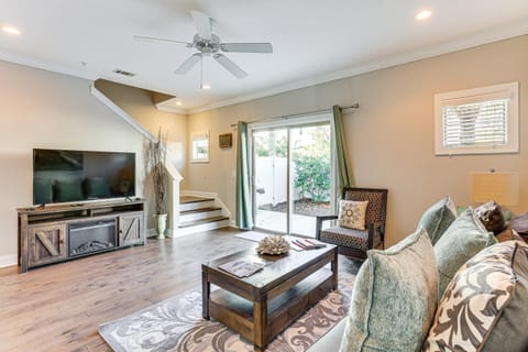 3 Mi to Pier Village Dog-Friendly St Simons Home! House in Saint Simons Island