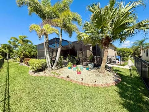Loft à louer Apartment in Ruskin