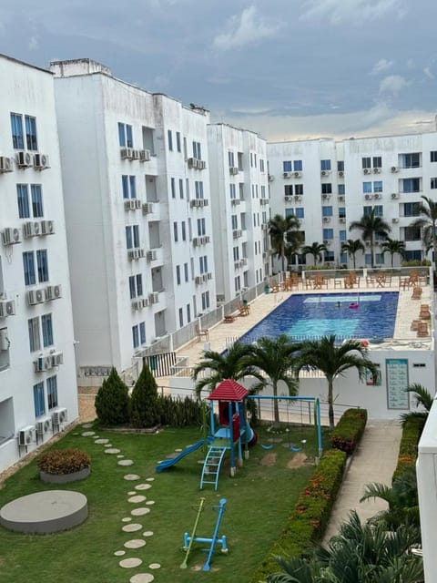 Garden, Swimming pool