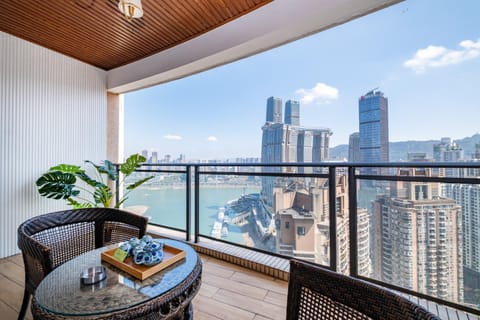 Day, Natural landscape, View (from property/room), Balcony/Terrace, Balcony/Terrace, Seating area, City view