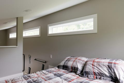 "Deer Creek Lodge" - Secluded Bourbon Trail Stay House in Lawrenceburg