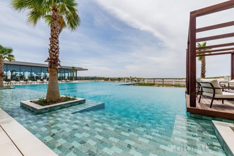 View (from property/room), Swimming pool, sunbed