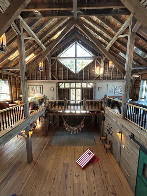 Moonrise Rest A Historic Mohawk Valley Retreat Villa in Saratoga