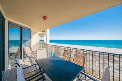 Phoenix X 504 Apartment in Ono Island