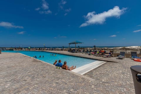 Phoenix X 602 Apartment in Ono Island