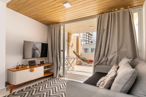 Communal lounge/ TV room, Living room, Dining area