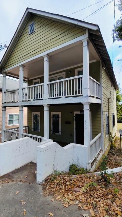Property building, View (from property/room)