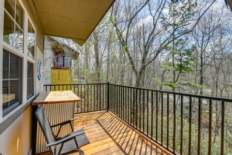 6 Mi to Great Smoky Mtn Natl Park! Home with Views House in Gatlinburg