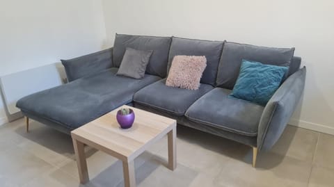 Appartement aux portes de Paris Apartment in Paris