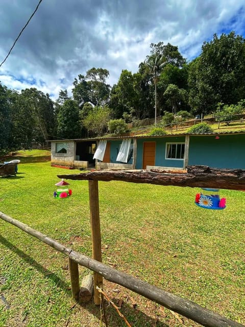 Property building, Spring, Natural landscape, Garden, Garden view, Area and facilities
