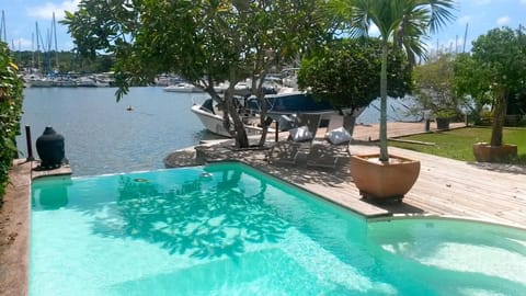 Villa lagon bleu Villa in Le Gosier