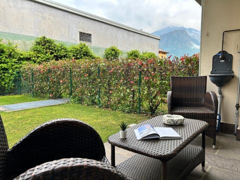 Patio, Garden, Garden view, Mountain view