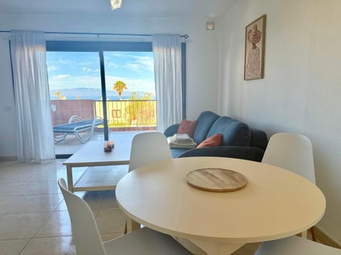Living room, Sea view