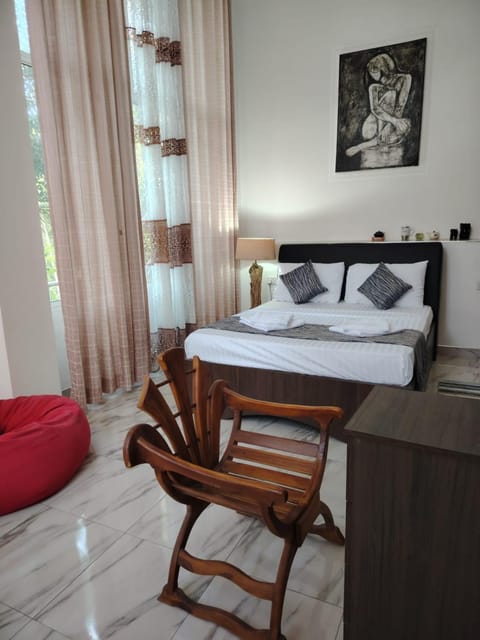 Bed, Photo of the whole room