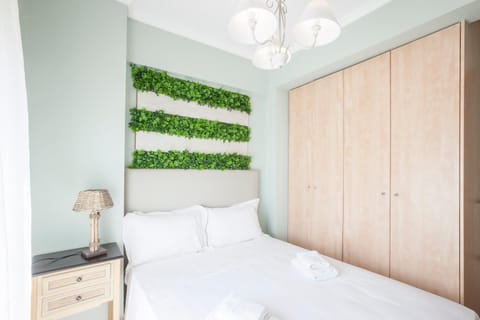 Bed, Bedroom, wardrobe