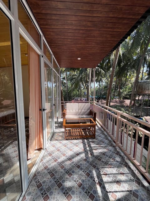 Day, Garden, View (from property/room), Balcony/Terrace, Seating area, Garden view