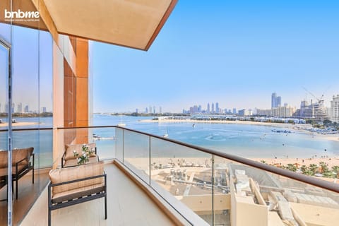 Day, View (from property/room), Balcony/Terrace, Seating area, Beach, Sea view